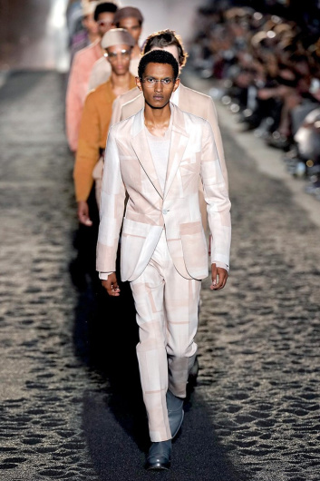 Fotoservizio/SS 2020/MEN/SFILATA/ERMENEGILDO ZEGNA/DP2/1