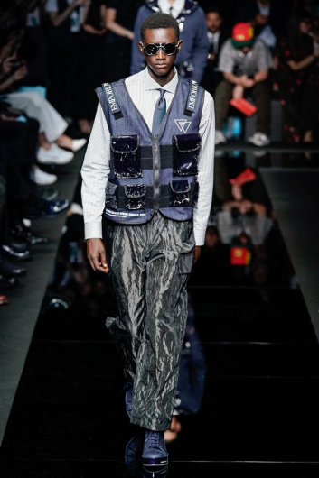 Fotoservizio/SS 2020/MEN/SFILATA/EMPORIO ARMANI/DP2/6
