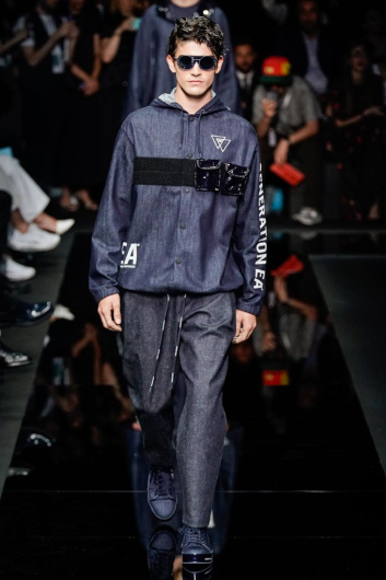 Fotoservizio/SS 2020/MEN/SFILATA/EMPORIO ARMANI/DP2/3