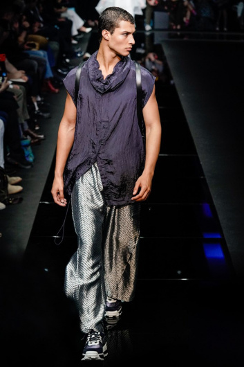 Fotoservizio/SS 2020/MEN/SFILATA/EMPORIO ARMANI/DP2/2