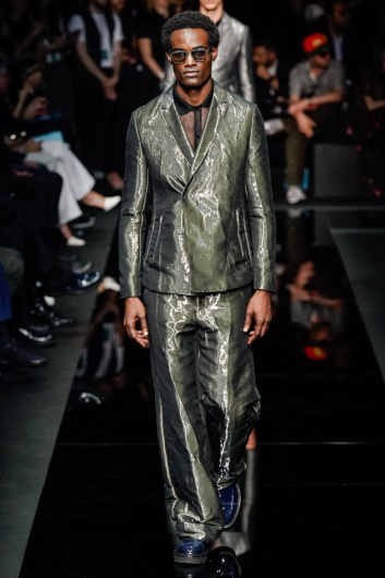Fotoservizio/SS 2020/MEN/SFILATA/EMPORIO ARMANI/DP2/13