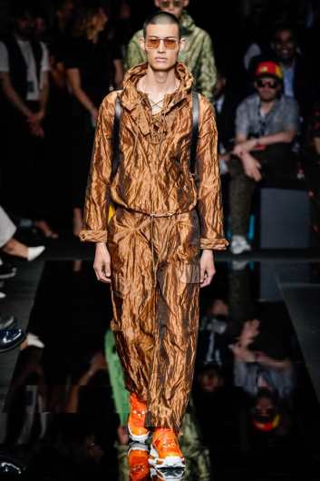 Fotoservizio/SS 2020/MEN/SFILATA/EMPORIO ARMANI/DP2/7