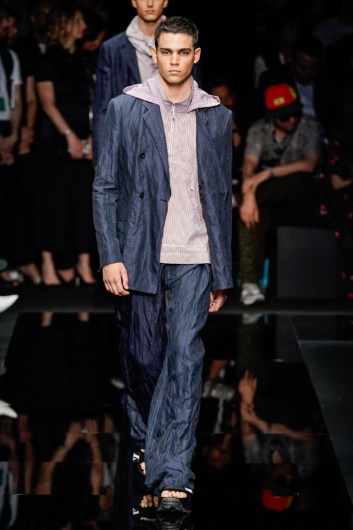 Fotoservizio/SS 2020/MEN/SFILATA/EMPORIO ARMANI/DP2/14
