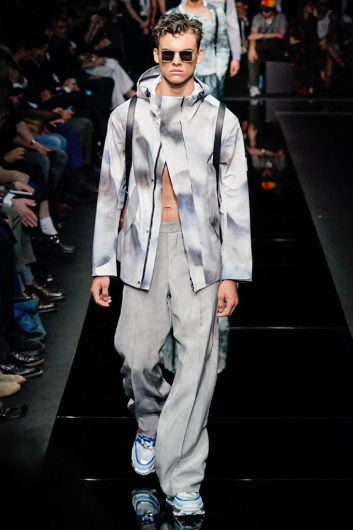 Fotoservizio/SS 2020/MEN/SFILATA/EMPORIO ARMANI/DP2/12
