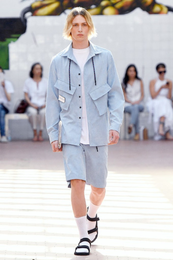 Fotoservizio/SS 2020/MEN/SFILATA/NUMERO 00/DP2/4