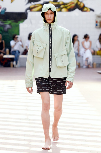 Fotoservizio/SS 2020/MEN/SFILATA/NUMERO 00/DP2/17