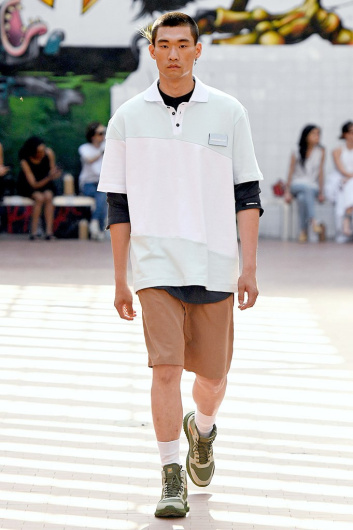 Fotoservizio/SS 2020/MEN/SFILATA/NUMERO 00/DP2/1