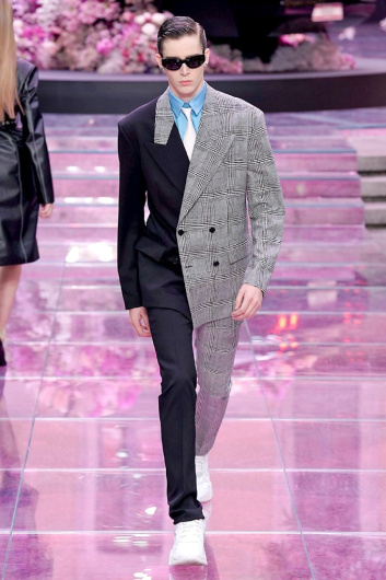 Fotoservizio/SS 2020/MEN/SFILATA/VERSACE/DP2/3