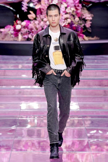 Fotoservizio/SS 2020/MEN/SFILATA/VERSACE/DP2/3