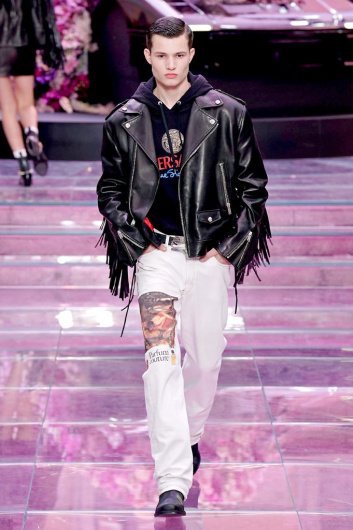 Fotoservizio/SS 2020/MEN/SFILATA/VERSACE/DP2/6