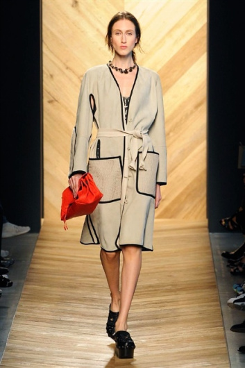 Fotoservizio/SS 2016/WOMEN/BOTTEGA VENETA/DP1/38