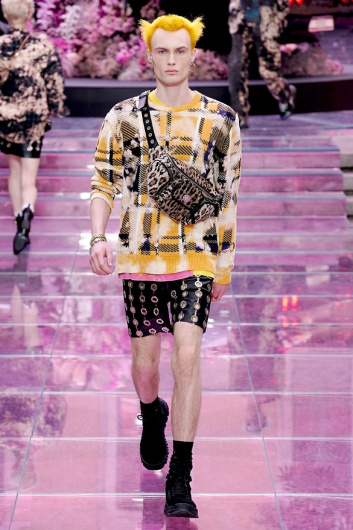 Fotoservizio/SS 2020/MEN/SFILATA/VERSACE/DP2/13