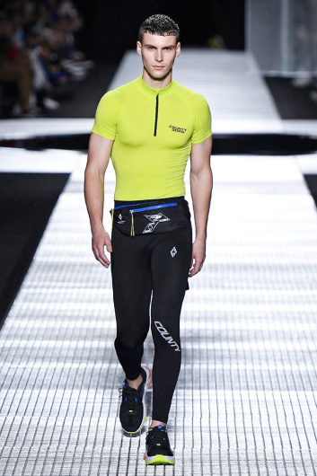 Fotoservizio/SS 2020/MEN/SFILATA/MARCELO BURLON COUNTY OF MILAN/DP2/3