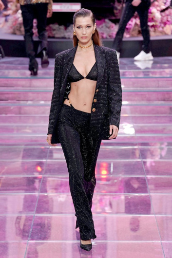 Fotoservizio/SS 2020/MEN/SFILATA/VERSACE/DP2/7