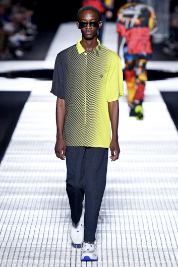 Fotoservizio/SS 2020/MEN/SFILATA/MARCELO BURLON COUNTY OF MILAN/DP2/4