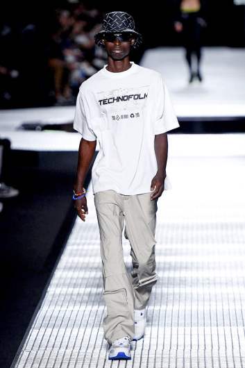 Fotoservizio/SS 2020/MEN/SFILATA/MARCELO BURLON COUNTY OF MILAN/DP2/7