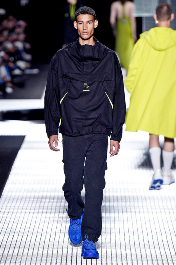 Fotoservizio/SS 2020/MEN/SFILATA/MARCELO BURLON COUNTY OF MILAN/DP2/11