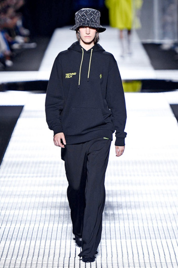 Fotoservizio/SS 2020/MEN/SFILATA/MARCELO BURLON COUNTY OF MILAN/DP2/12