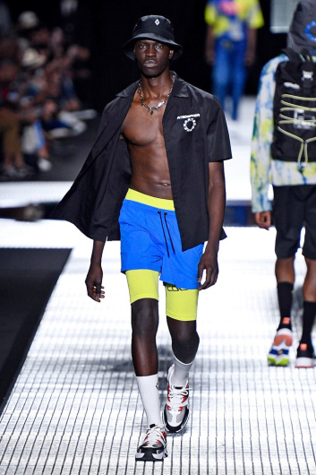 Fotoservizio/SS 2020/MEN/SFILATA/MARCELO BURLON COUNTY OF MILAN/DP2/0