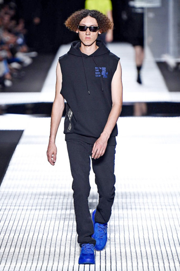 Fotoservizio/SS 2020/MEN/SFILATA/MARCELO BURLON COUNTY OF MILAN/DP2/6
