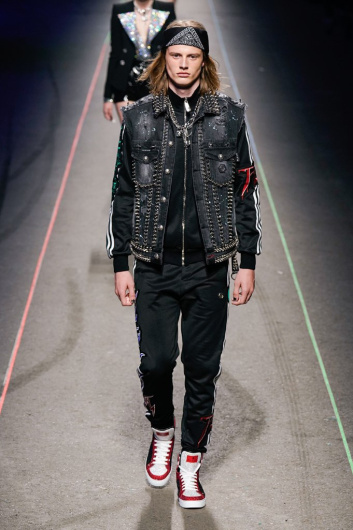 Fotoservizio/SS 2020/MEN/SFILATA/PHILIPP PLEIN/DP2/4