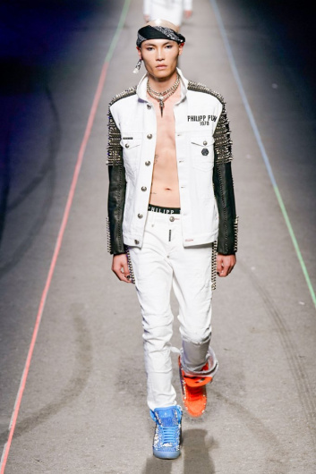 Fotoservizio/SS 2020/MEN/SFILATA/PHILIPP PLEIN/DP2/9