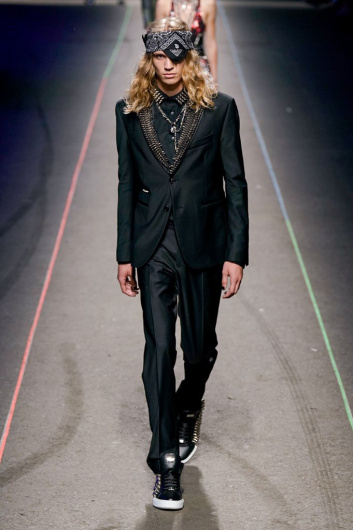 Fotoservizio/SS 2020/MEN/SFILATA/PHILIPP PLEIN/DP2/2