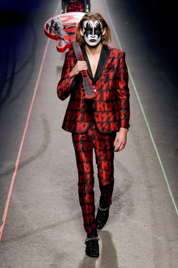 Fotoservizio/SS 2020/MEN/SFILATA/PHILIPP PLEIN/DP2/0