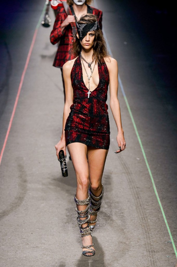 Fotoservizio/SS 2020/MEN/SFILATA/PHILIPP PLEIN/DP2/0
