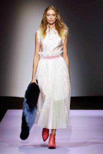 Fotoservizio/SS 2016/WOMEN/DAIZY SHELY/DP1/3