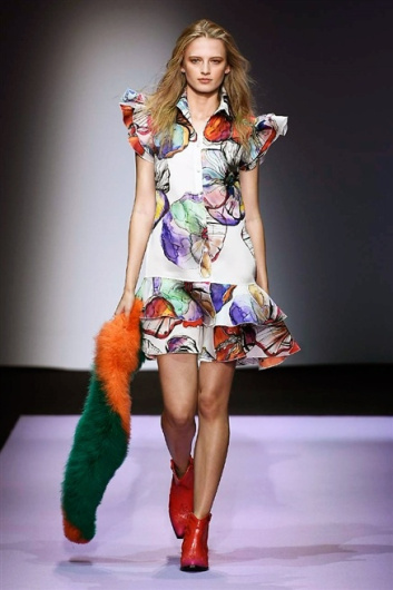 Fotoservizio/SS 2016/WOMEN/DAIZY SHELY/DP1/6