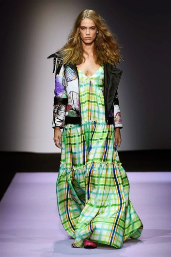 Fotoservizio/SS 2016/WOMEN/DAIZY SHELY/DP1/17