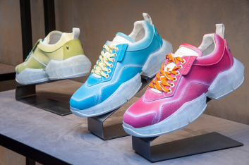 Fotoservizio/SS 2020/MEN/PRESENTAZIONE/JIMMY CHOO/DP2/25