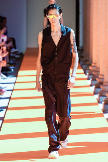 Fotoservizio/SS 2020/MEN/SFILATA/LES HOMMES/DP2/3