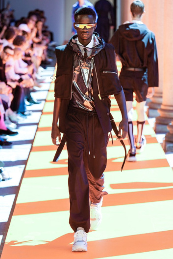 Fotoservizio/SS 2020/MEN/SFILATA/LES HOMMES/DP2/7