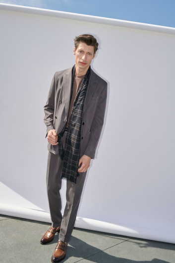Fotoservizio/SS 2020/MEN/PRESENTAZIONE/BRIONI/DP2/11