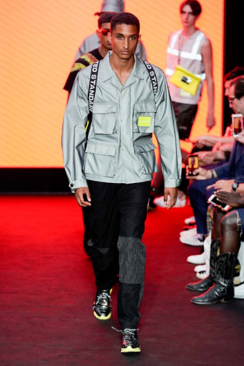 Fotoservizio/SS 2020/MEN/SFILATA/UNITED STANDARD/DP2/8