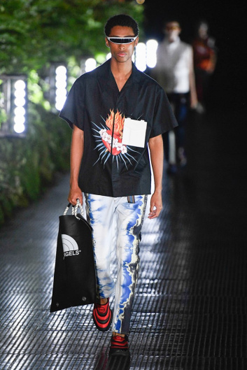 Fotoservizio/SS 2020/MEN/SFILATA/PALM ANGELS/DP2/22