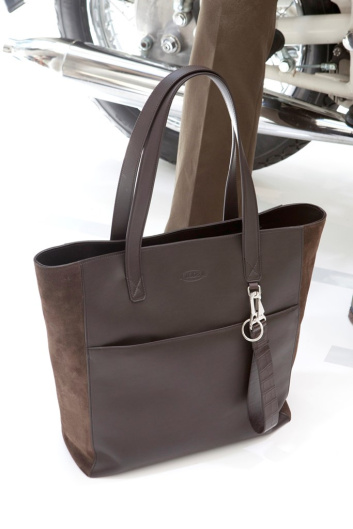 Fotoservizio/SS 2020/MEN/PRESENTAZIONE/TOD'S/DP2/36