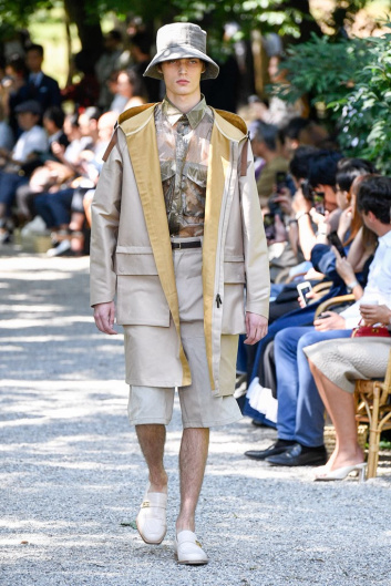 Fotoservizio/SS 2020/MEN/SFILATA/FENDI/DP2/2