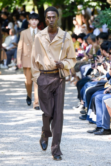 Fotoservizio/SS 2020/MEN/SFILATA/FENDI/DP2/15