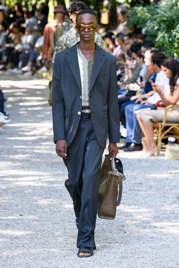 Fotoservizio/SS 2020/MEN/SFILATA/FENDI/DP2/5