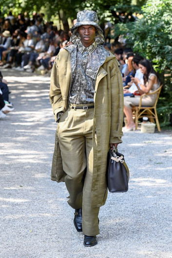 Fotoservizio/SS 2020/MEN/SFILATA/FENDI/DP2/7