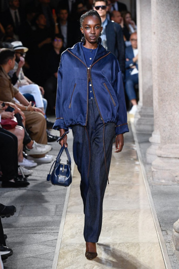 Fotoservizio/SS 2020/MEN/SFILATA/GIORGIO ARMANI/DP2/8