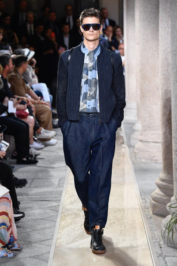 Fotoservizio/SS 2020/MEN/SFILATA/GIORGIO ARMANI/DP2/9