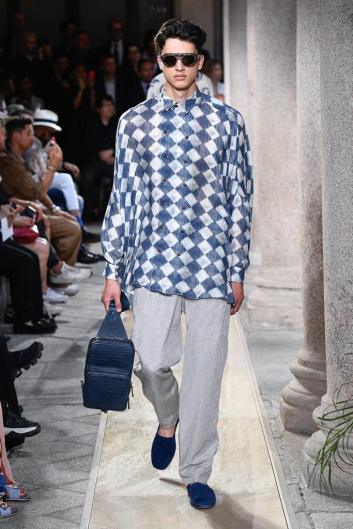 Fotoservizio/SS 2020/MEN/SFILATA/GIORGIO ARMANI/DP2/19