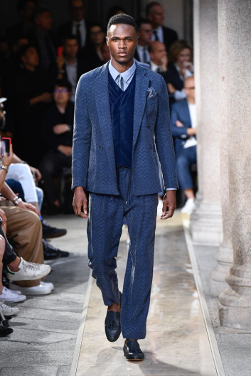 Fotoservizio/SS 2020/MEN/SFILATA/GIORGIO ARMANI/DP2/12