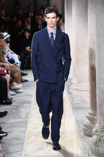 Fotoservizio/SS 2020/MEN/SFILATA/GIORGIO ARMANI/DP2/14