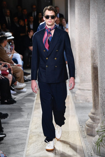 Fotoservizio/SS 2020/MEN/SFILATA/GIORGIO ARMANI/DP2/20