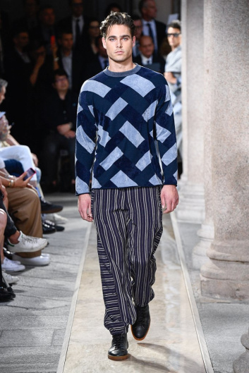 Fotoservizio/SS 2020/MEN/SFILATA/GIORGIO ARMANI/DP2/14